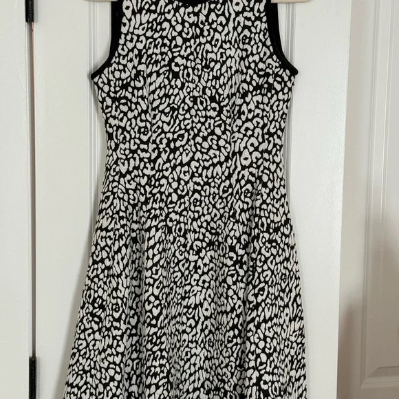 Kate Spade Black and White Animal Print Swing Dress - Picture 5 of 7